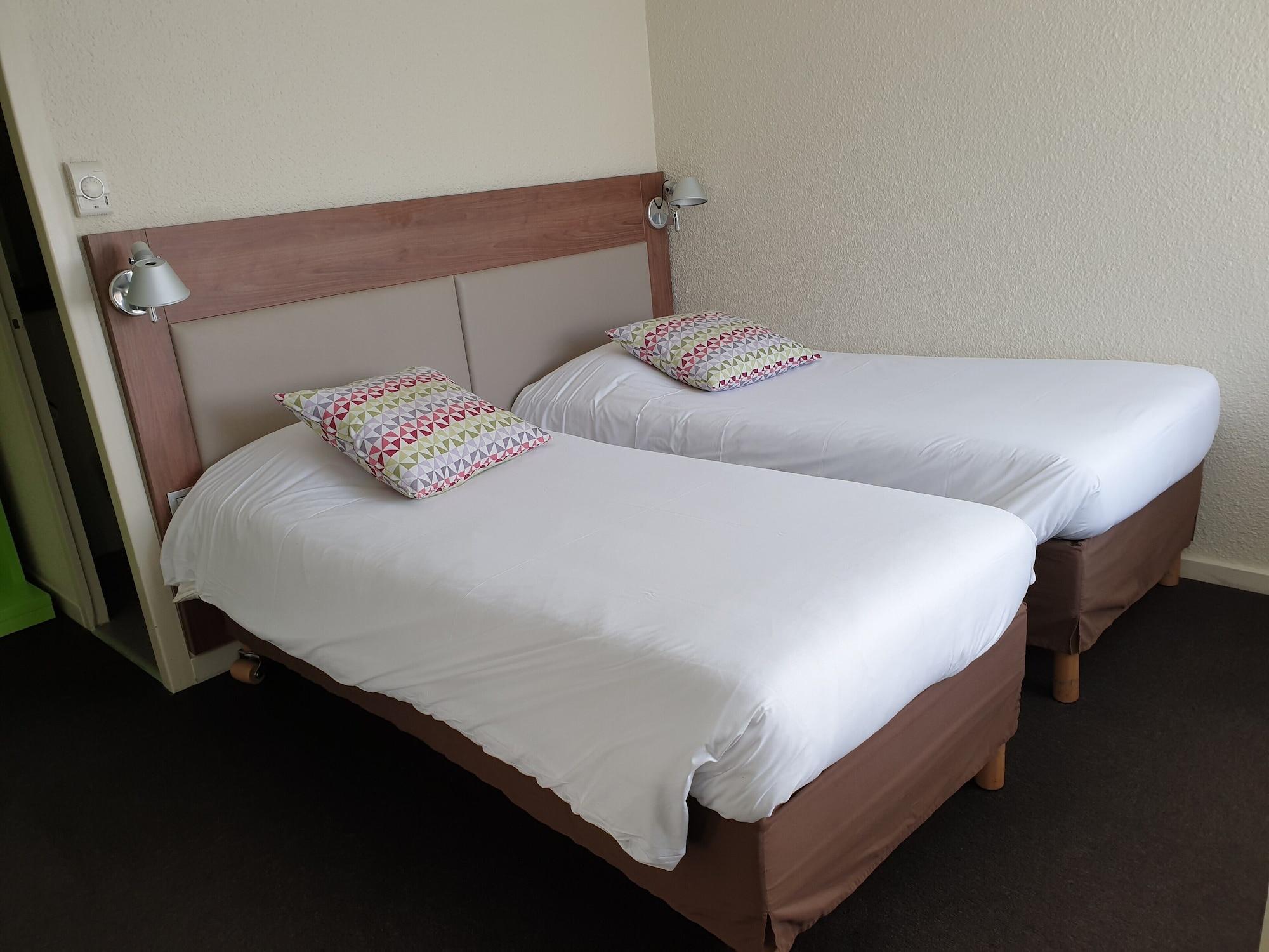 Campanile Deauville Saint-arnoult Hotel 3*